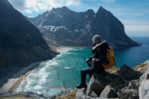 Travel & Adventure: Discover More, Spend Less, Travel Better